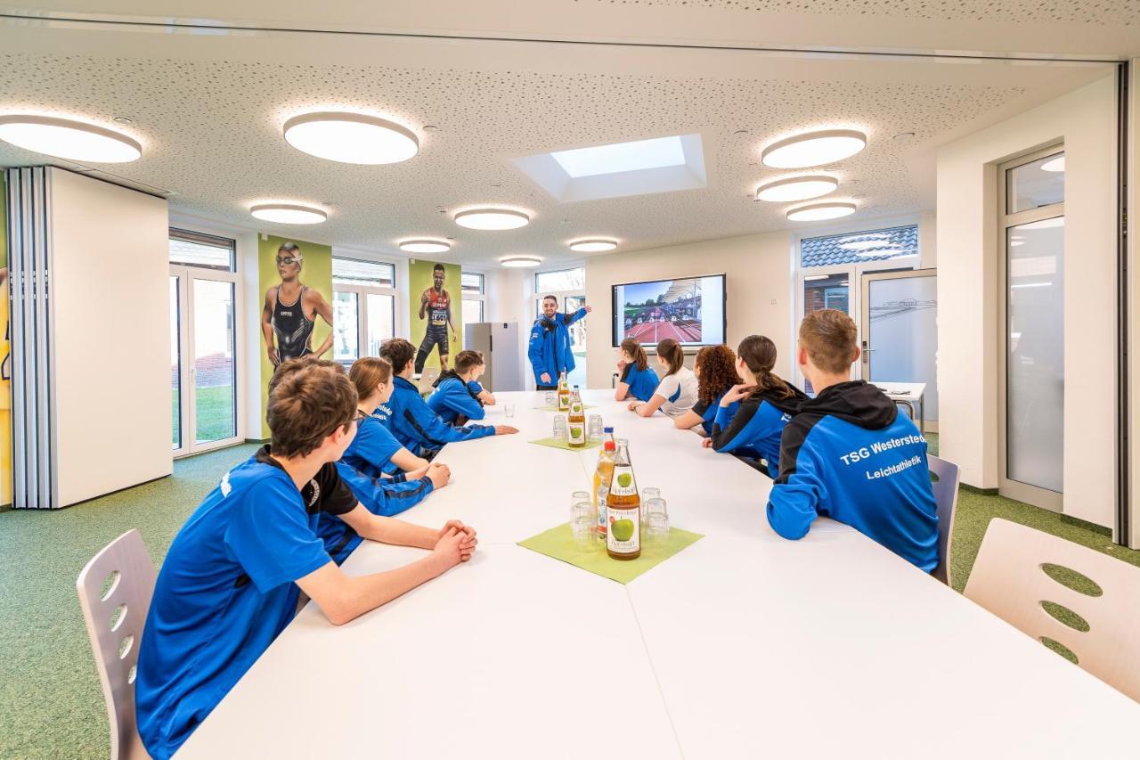 Hoessensportzentrum ヴェスターシュテーデ エクステリア 写真